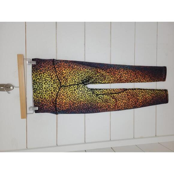 NWT Yelete small rainbow cheetah print leggings - Picture 2 of 3